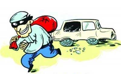 昆明搬家公司稱一搬家公司搬了一半突然要求加錢，拿錢后就跑路