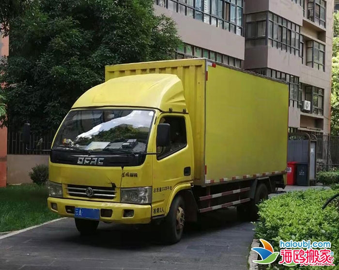 昆明北市區(qū)搬家公司搬家搬廠立刻預約，馬上出發(fā)350元起價格